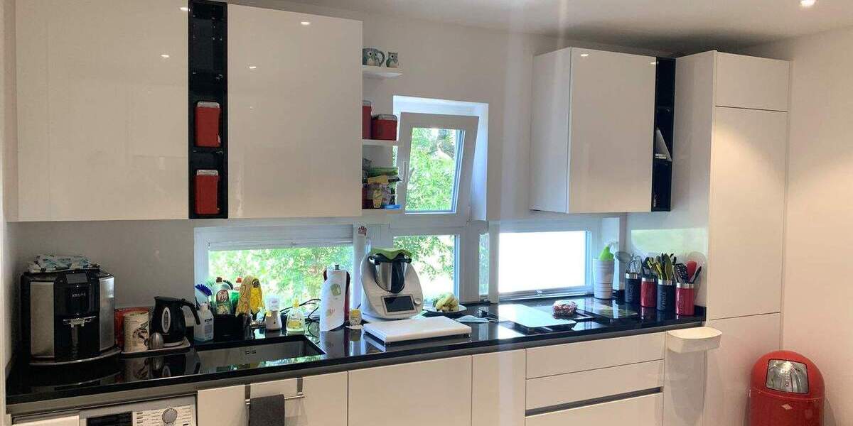 Etagenwohnung Bad Homburg vor der Höhe Dornholzhausen - 4 Zimmer, 110 m&sup2;, 550.000&euro; | Angebot:25772855
