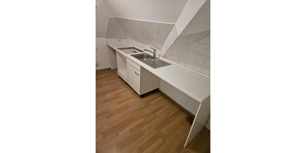 Dachgeschoßwohnung Neu-Isenburg Isenburg - 2 Zimmer, 51 m&sup2;, 700&euro; | Angebot:26132853