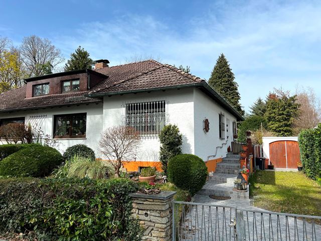 Keine Käuferprovision! Charmante Doppelhaushälfte mit Traumgrundstück in DreieichBuchschlag! - Doppelhaushälfte Dreieich | Angebot:16476784