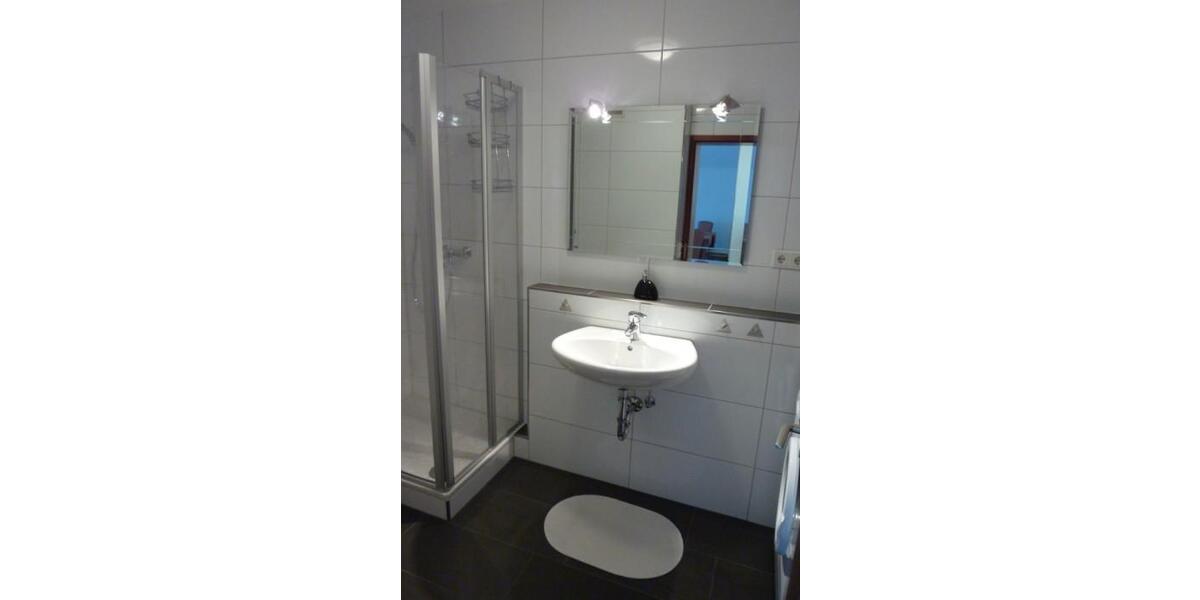 Möbl. 2,5 Raum Apart. 1590  inkl.allem 2.5 zimmer