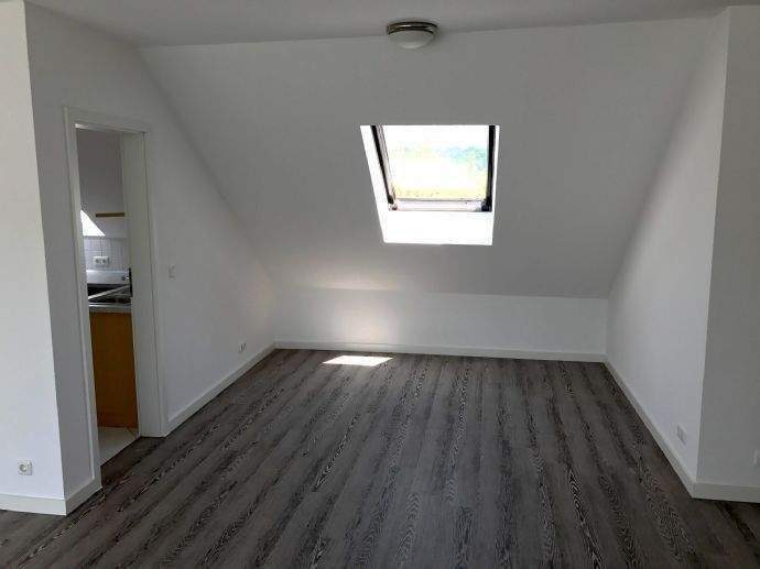 Etagenwohnung Bad Soden - 3 Zimmer, 100 m&sup2;, 1.390&euro; | Angebot:24820375