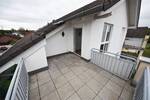 DIETZ: Feine 2-Zimmer-Dachgeschosswohnung mit großem SÜD-WEST Balkon und Einbauküche! 2 zimmer