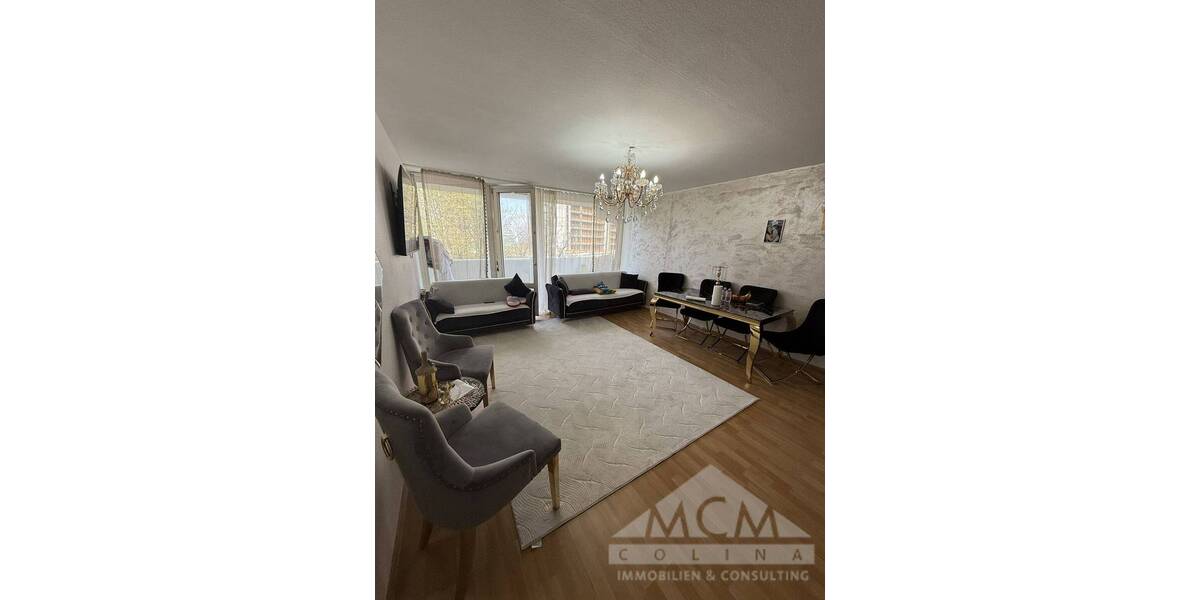 Helle, zentral gelegene Wohnung mit großzügigem Balkon 3 zimmer