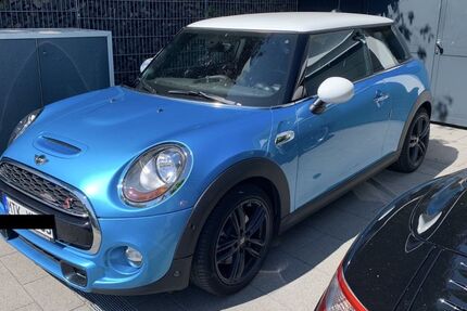 Mini Cooper S 138.000 km 10.900 &euro; Bad Soden 65812