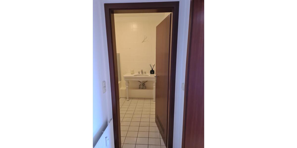 Helle 2-Zimmer-Wohnung in Frankfurt Sachsenhausen inkl Stellplatz 2 zimmer