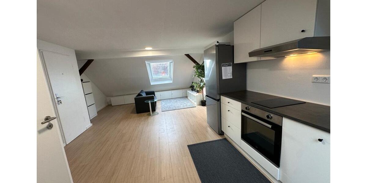 Dachgeschoßwohnung Altenstadt - 3.5 Zimmer, 70 m&sup2;, 750&euro; | Angebot:25048988