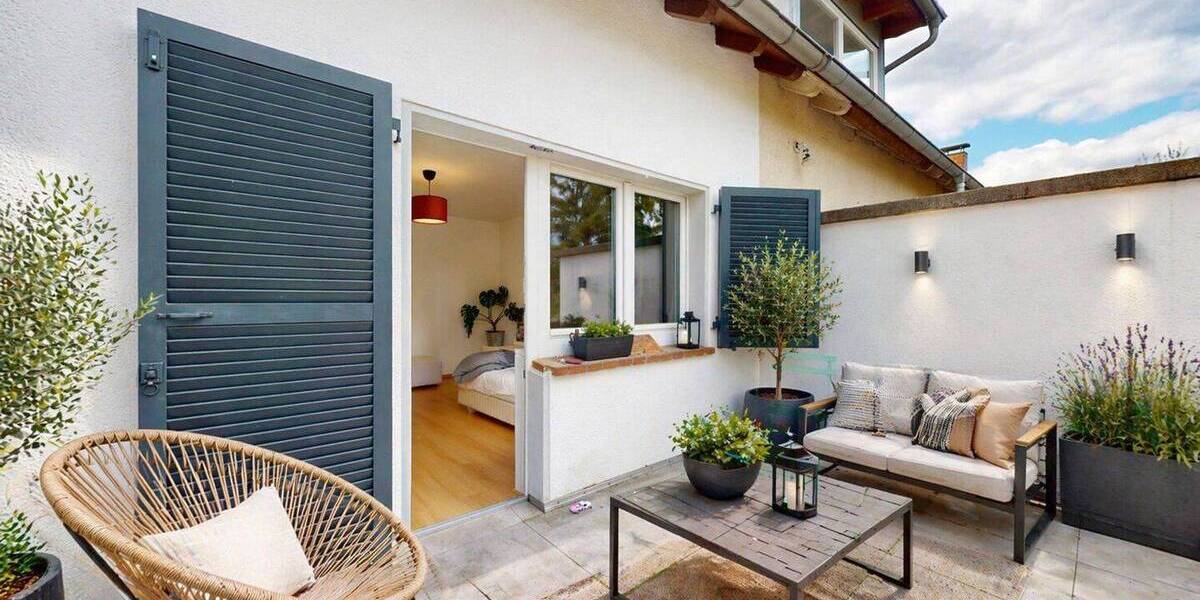 Doppelhaushälfte Frankfurt am Main Heddernheim - 6 Zimmer, 145 m&sup2;, 2.490&euro; | Angebot:26358518