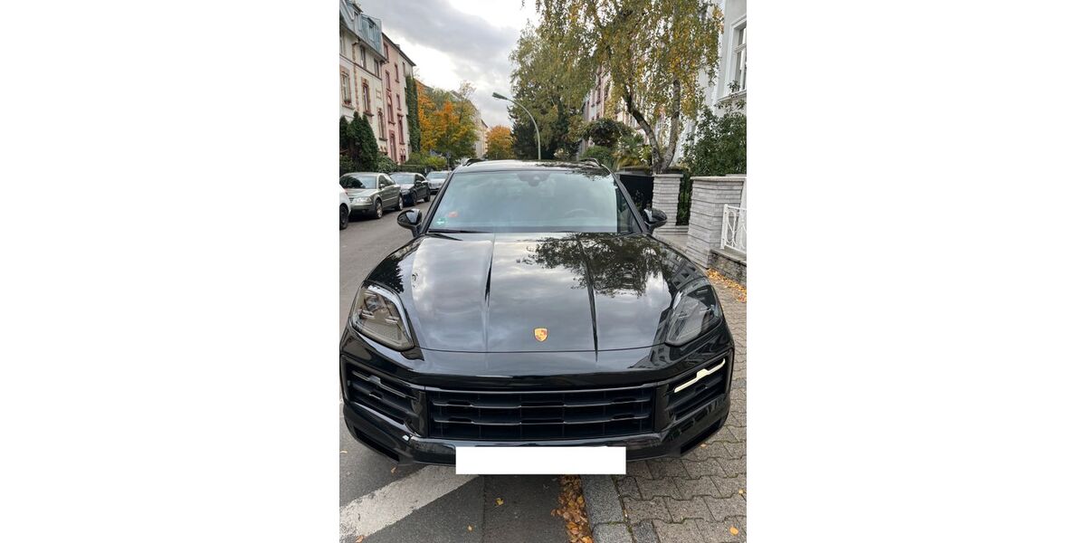 Porsche Cayenne 25.000 km 92.500 &euro; Frankfurt 60322