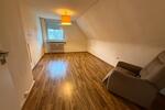 2,5 Zimmer Dachgeschosswohnung 65m2 mit Einbauküche & Geräte 2.5 zimmer