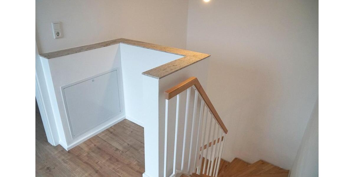 Doppelhaushälfte Neu-Isenburg Isenburg - 5 Zimmer, 174 m&sup2;, 2.550&euro; | Angebot:25164598