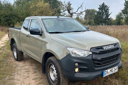 Isuzu D-Max 13.000 km 34.800 &euro; Darmstadt 64287