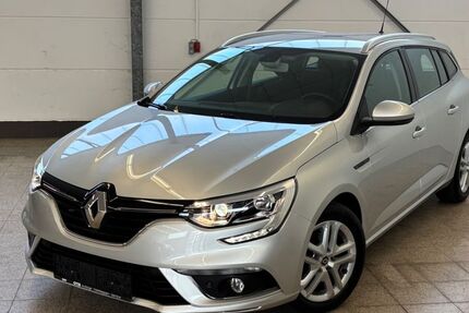 Renault Megane 125.717 km 9.990 &euro; Hanau 63456