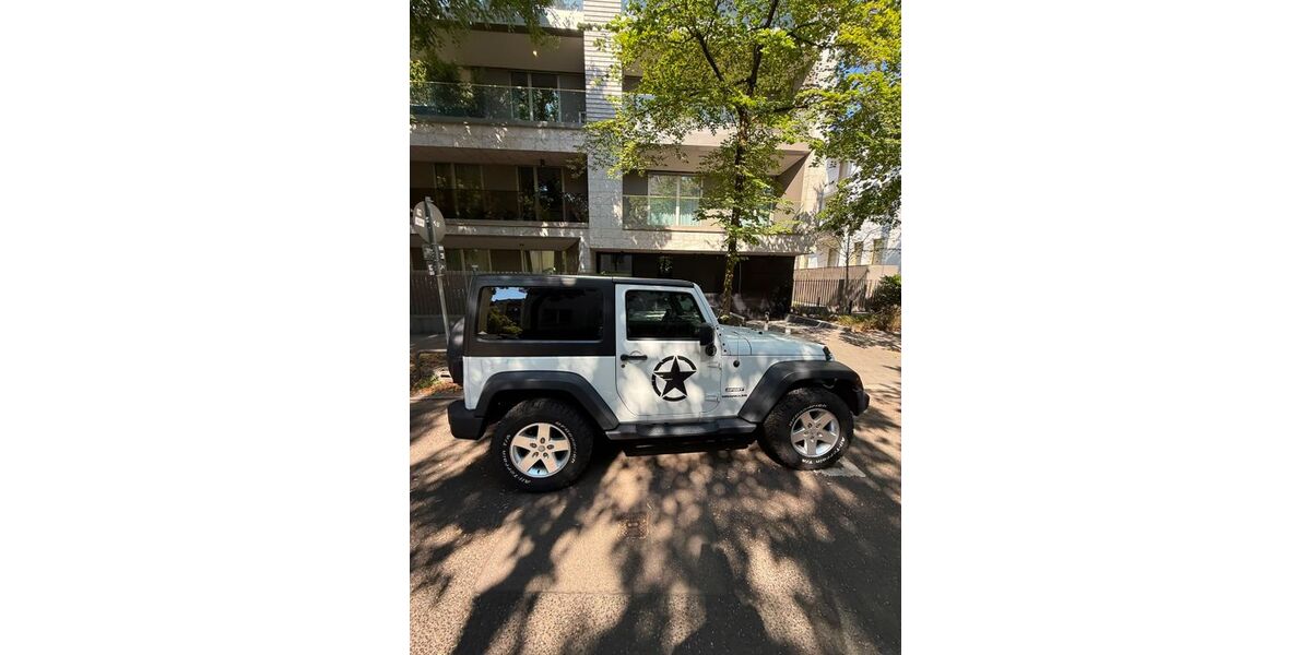 Jeep Wrangler 65.000 km 28.500 &euro; Frankfurt 60325