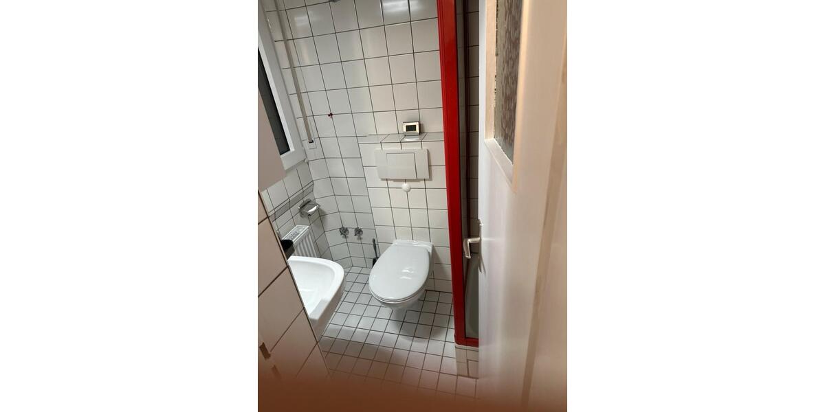 Etagenwohnung Frankfurt am Main Schwanheim - 2 Zimmer, 38 m&sup2;, 650&euro; | Angebot:25750431