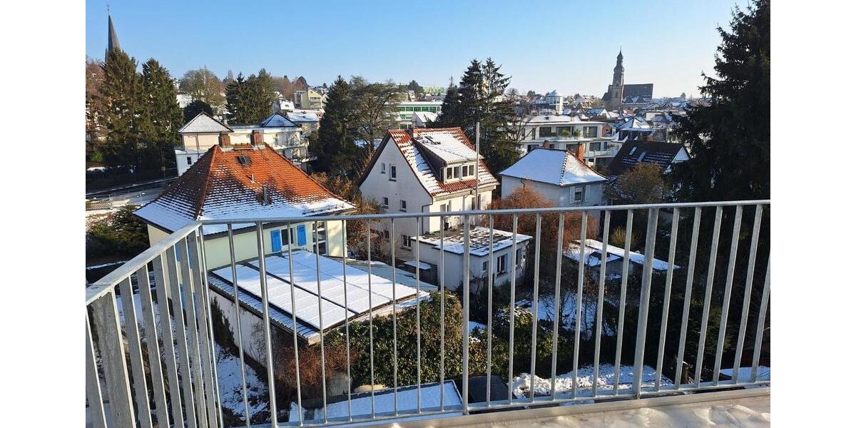 Dachgeschoßwohnung Hofheim am Taunus - 4 Zimmer, 98 m&sup2;, 1.420&euro; | Angebot:25752446