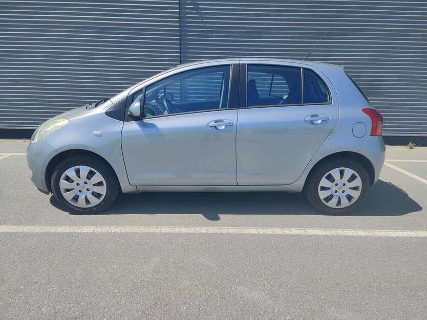 Toyota Yaris 143.900 km 2.900 € Gross-Zimmern 64846
