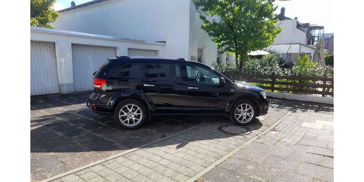 Dodge Journey 119.000 km 14.000 &euro; Neu-Isenburg 63263