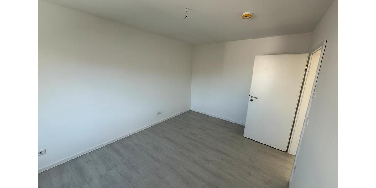 Etagenwohnung Seligenstadt - 3 Zimmer, 89 m&sup2;, 1.150&euro; | Angebot:25722457