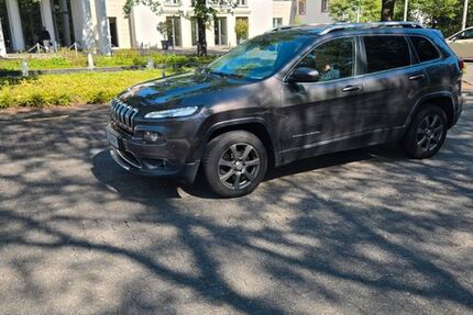 Jeep Cherokee 298.011 km 9.800 &euro; Weiterstadt 64331