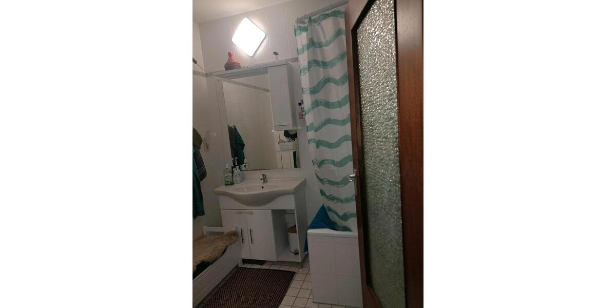 Erdgeschoßwohnung Usingen - 3 Zimmer, 84 m&sup2;, 800&euro; | Angebot:26409330