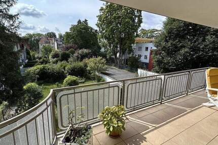 Provisionsfreie 3,5-Zimmer-Wohnung mit großem Balkon in ruhiger Lage in Eschersheim 3 zimmer
