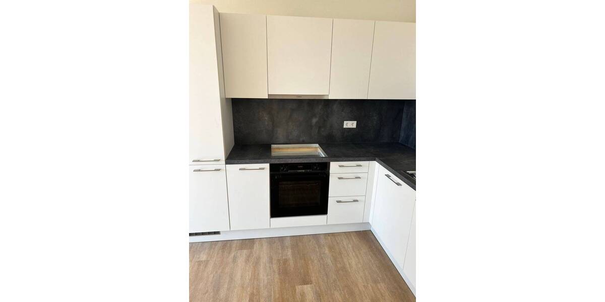 Etagenwohnung Frankfurt am Main Schwanheim - 3 Zimmer, 97 m&sup2;, 1.550&euro; | Angebot:26556621