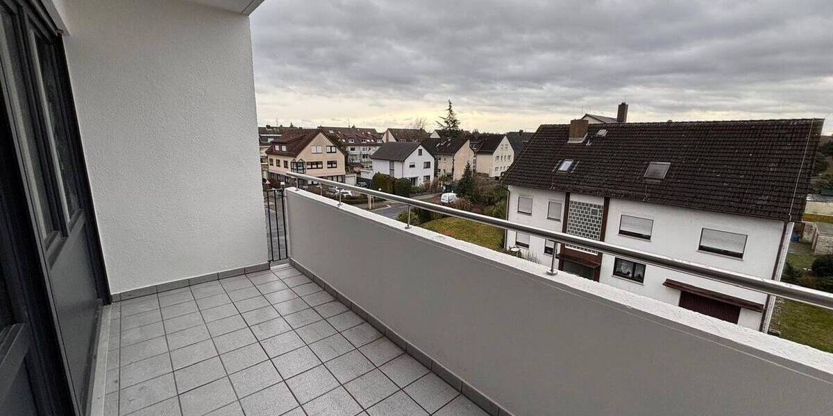 Etagenwohnung Dreieich Sprendlingen - 3 Zimmer, 84 m&sup2;, 1.280&euro; | Angebot:26343592