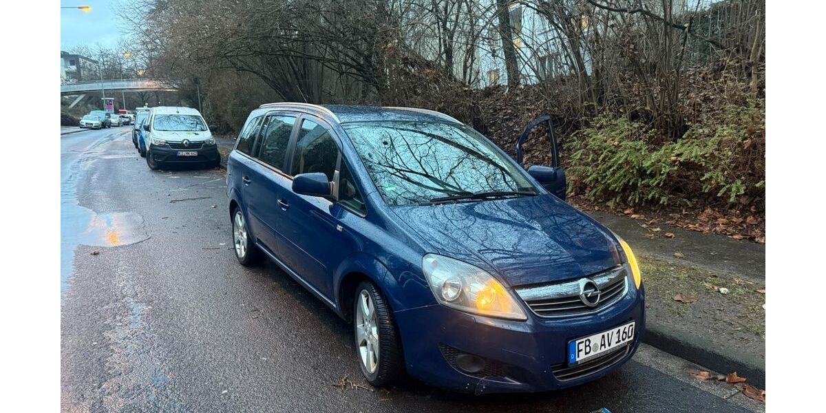 Opel Zafira 285.000 km 2.299 &euro; Friedberg 61118