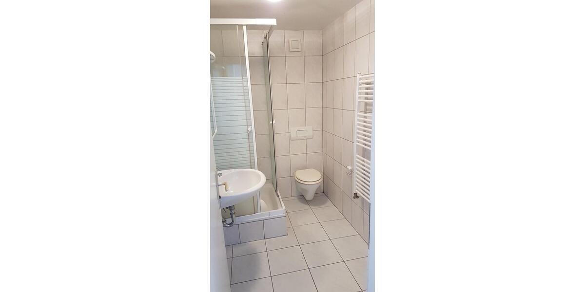 Dachgeschoßwohnung Frankfurt am Main Fechenheim - 2 Zimmer, 47 m&sup2;, 700&euro; | Angebot:25613826