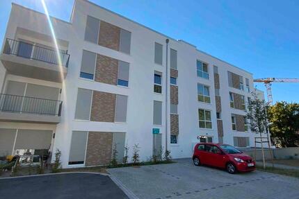 Wohnung Hanau Lamboy - 2 Zimmer, 84 m&sup2;, 985&euro; | Angebot:24874461