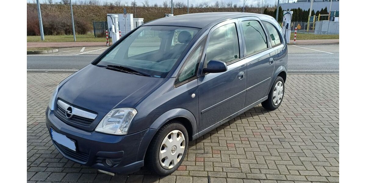 Opel Meriva 257.000 km 950 &euro; Limeshain 63694