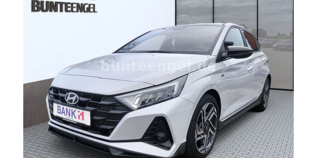 Hyundai i20 15.803 km 15.990 &euro; Flörsheim am Main 65439