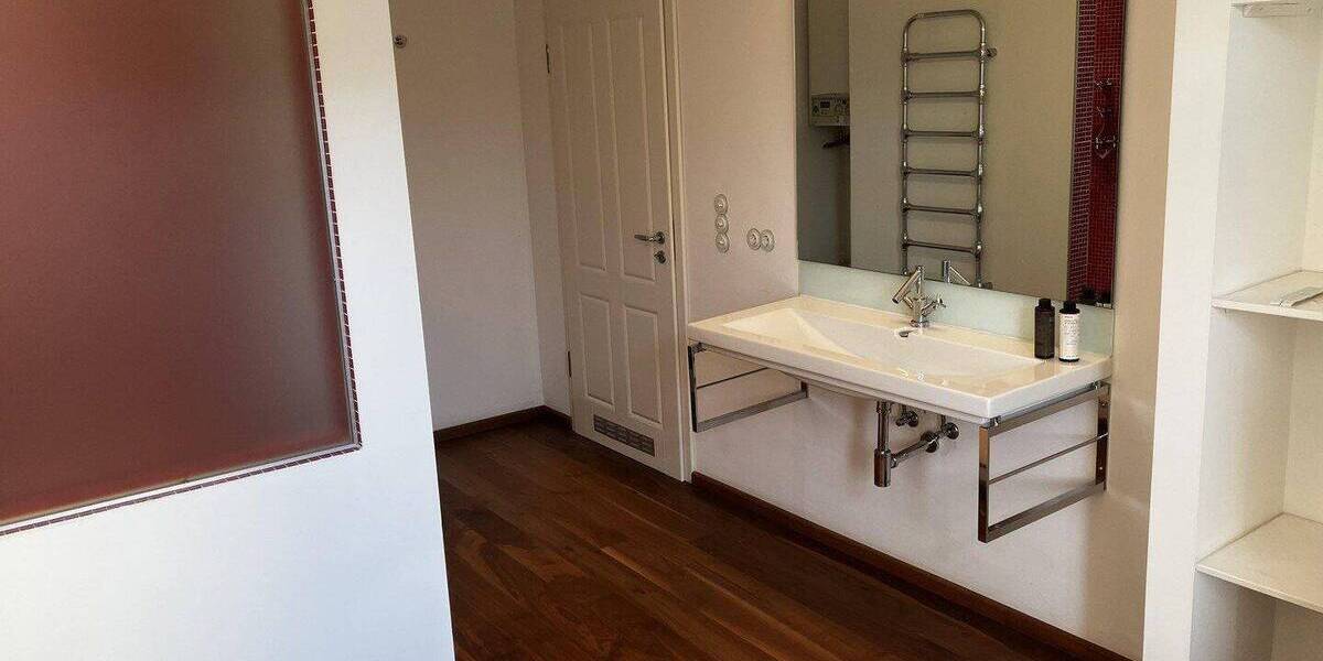 Etagenwohnung Bad Homburg Berliner Siedlung/Gartenfeld - 2 Zimmer, 90 m&sup2;, 1.350&euro; | Angebot:26926679