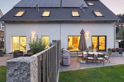 Haus zum Kaufen in Kelkheim-Fischbach 893.000 € 151 m² 5 zimmer