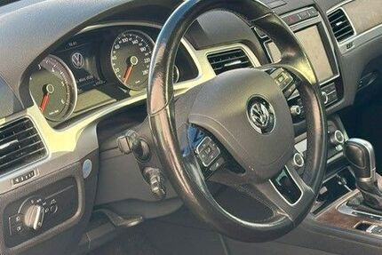 VW Touareg 151.000 km 21.900 &euro; Rosbach 61191