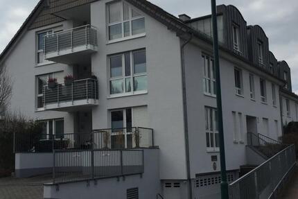 3-Zimmer Wohnung Mit Balkon, EK und TG Stellplatz 3 zimmer