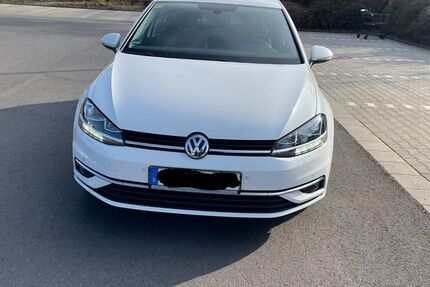 VW Golf 190.000 km 9.000 &euro; Muhlheim am main 63165