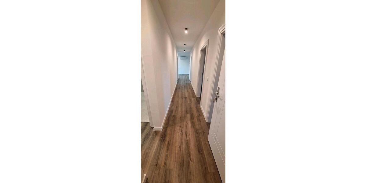 Etagenwohnung Großkrotzenburg - 4 Zimmer, 90 m&sup2;, 1.500&euro; | Angebot:26407517