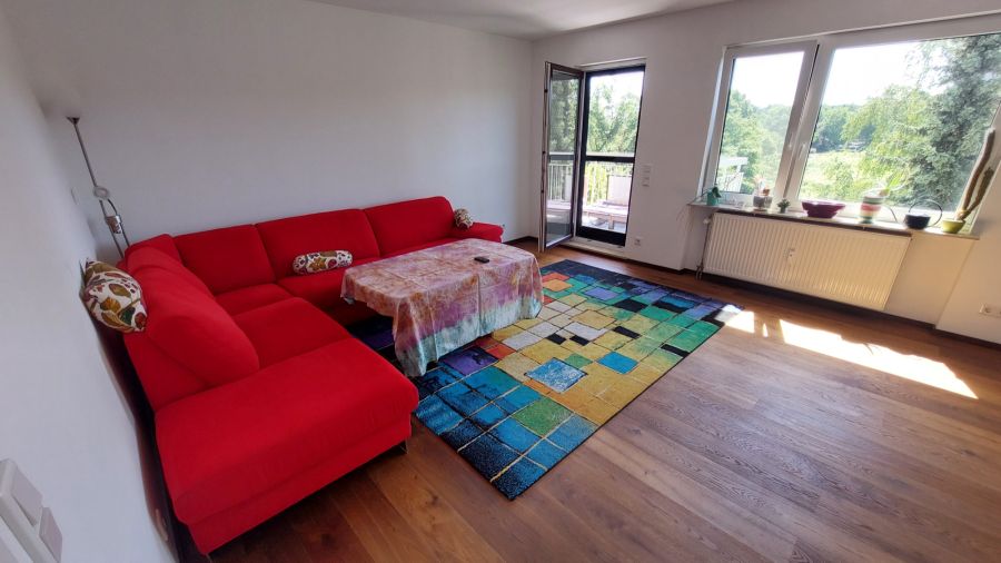 Provisionsfrei* Sanierte und helle 3-Zimmer-Wohnung mit großem Balkon & Garage in Frankfurt Oberrad - Etagenwohnung Frankfurt am Main Oberrad | Angebot:25355546