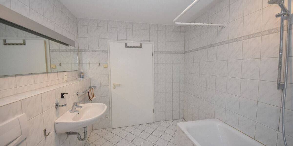 Etagenwohnung Dieburg - 2 Zimmer, 70 m&sup2;, 950&euro; | Angebot:26891816