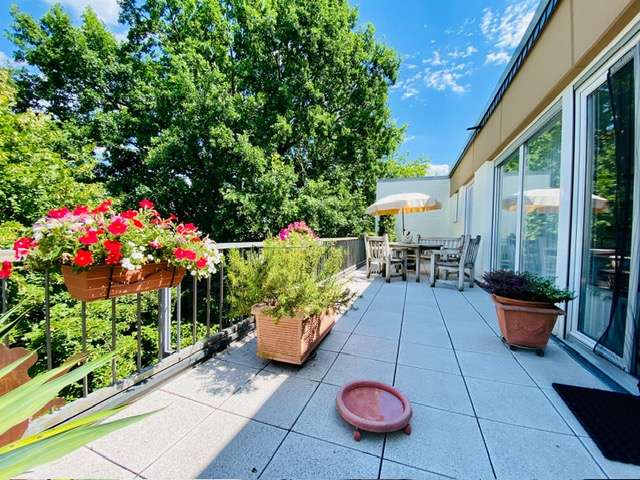 Etagenwohnung Bad Homburg Gonzenheim - 3.5 Zimmer, 110 m&sup2;, 549.000&euro; | Angebot:27009736