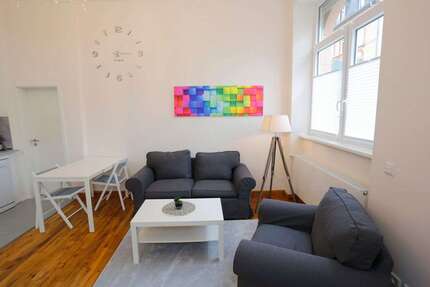 Zimmer Frankfurt am Main Rödelheim - 2 Zimmer, 1.390&euro; | Angebot:24986828