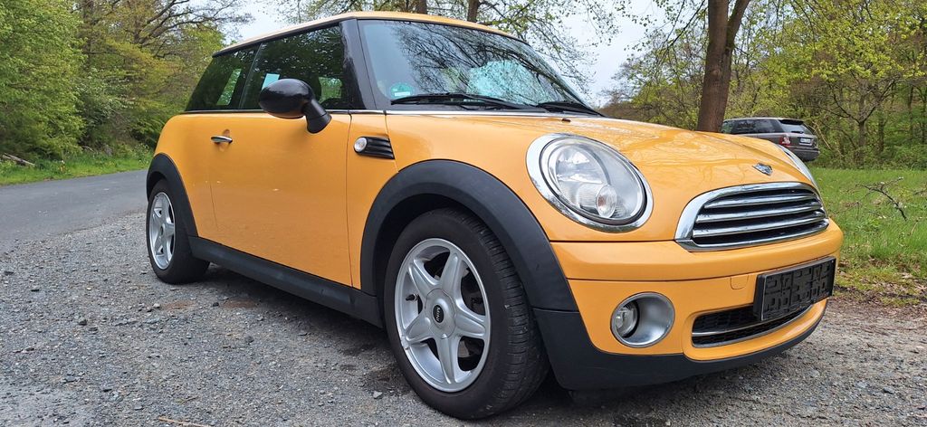 Mini ONE 131.000 km 1.700 &euro; Schmitten 61389