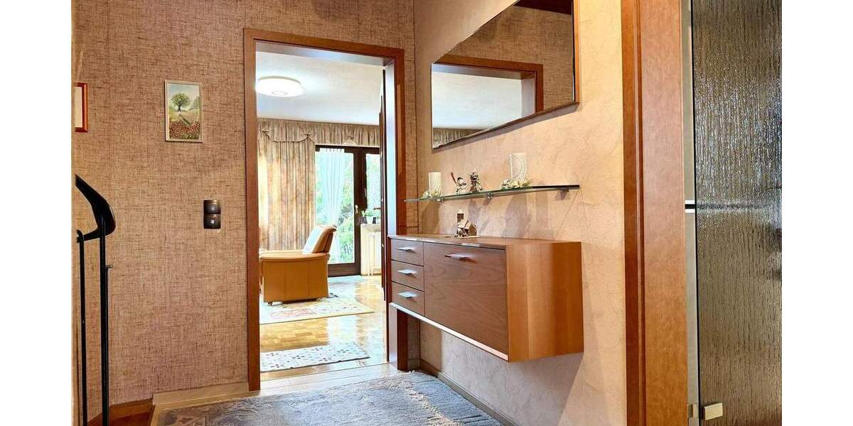 Reihenmittelhaus Offenbach Rumpenheim - 5 Zimmer, 125 m&sup2;, 469.000&euro; | Angebot:24864702