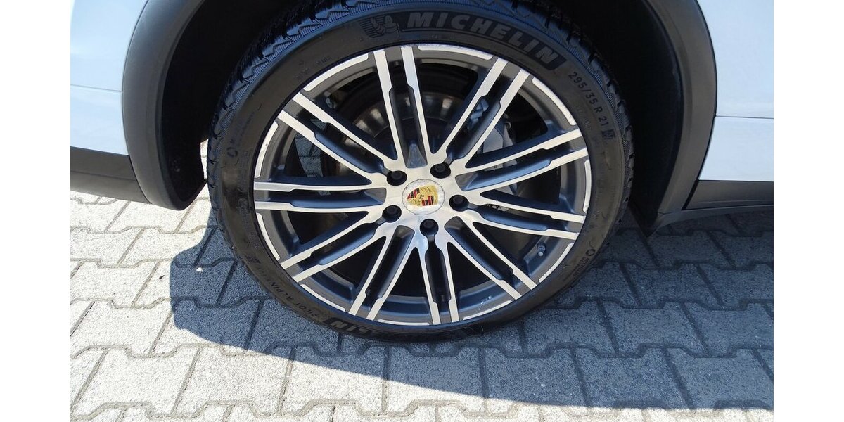 Porsche Cayenne S 4,2l Diesel Pano, Navi, 21 Zoll, Standhe 232.000 km 21.590 &euro; Rodgau 63110