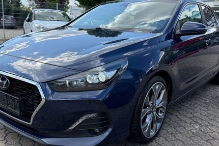 Hyundai i30 188.988 km 8.499 &euro; Hanau 63452