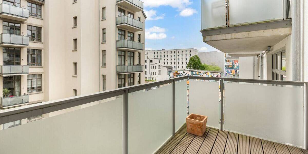 Etagenwohnung Frankfurt am Main Ostend - 2 Zimmer, 127 m&sup2;, 1.150.000&euro; | Angebot:26683594