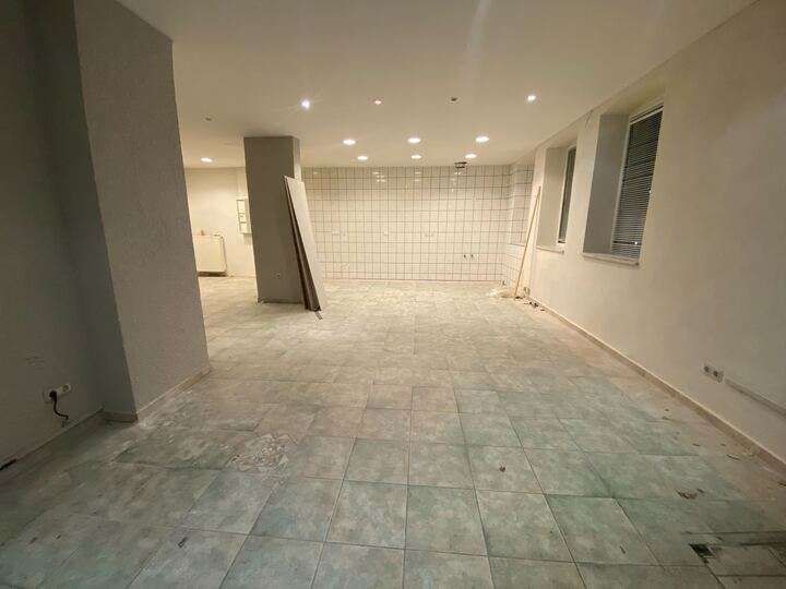 Büro in Frankfurt am Main 780 € 70 m² zimmer