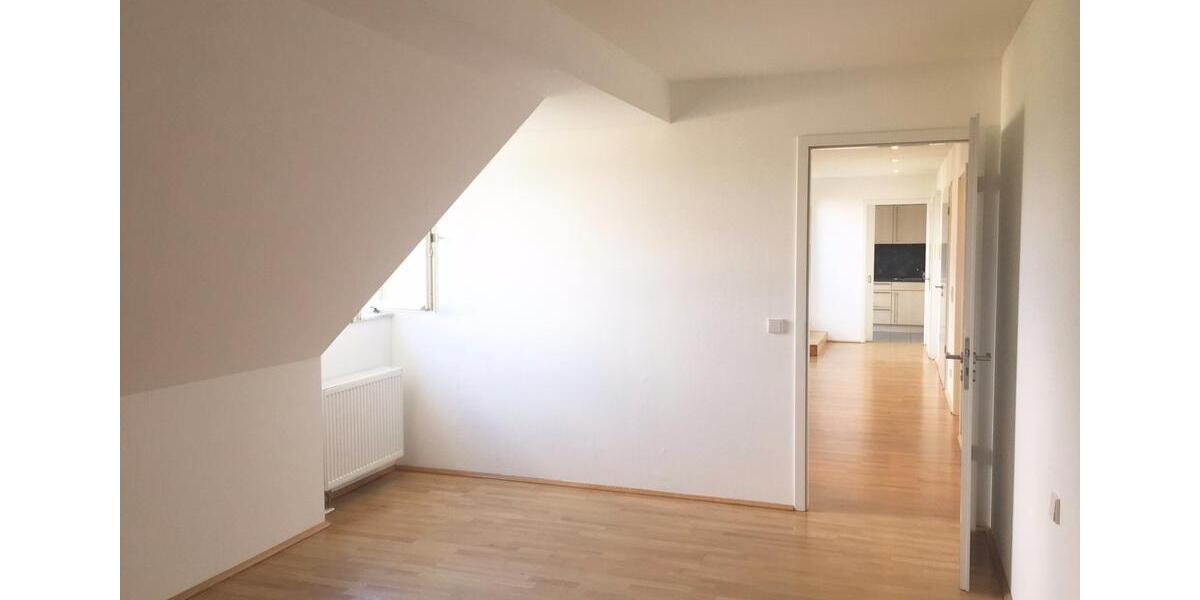 Dachgeschoßwohnung Königstein im Taunus - 3 Zimmer, 85 m&sup2;, 429.000&euro; | Angebot:26617646