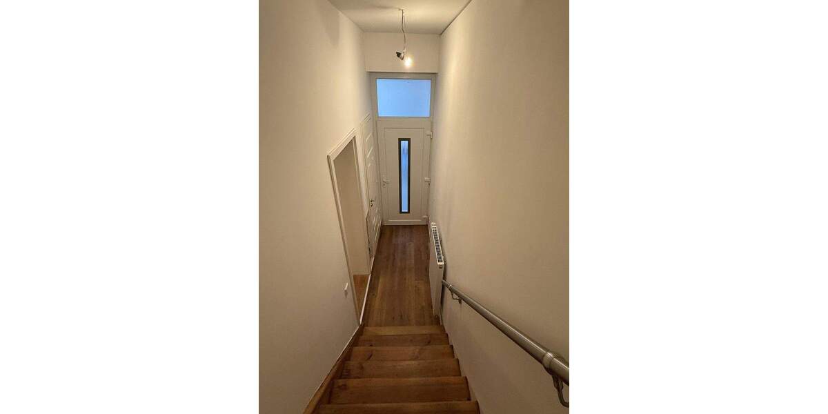 Saniertes Stadthaus FFM-Höchst-Nähe Bahnhof 4 zimmer